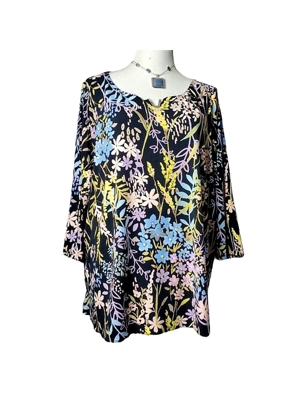 NEW CALVIN KLEIN PLUS SIZE 2X BLACK FLORAL TOP